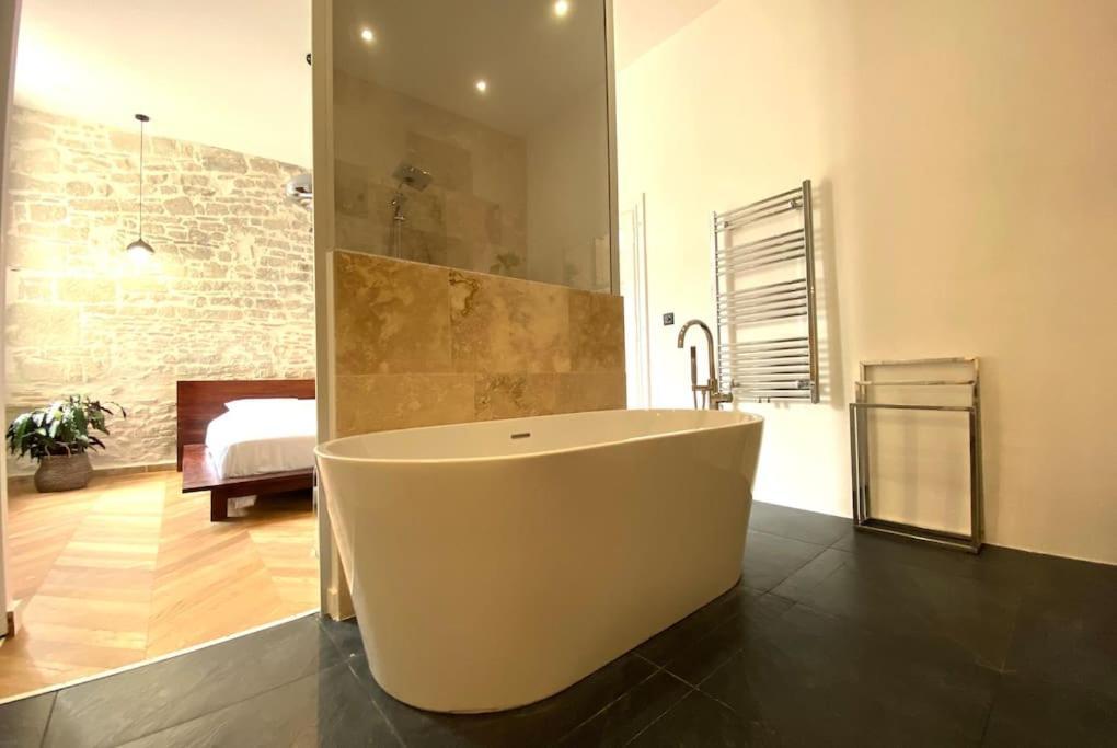 Ferienwohnung Harmonie Nîmes Exterior foto